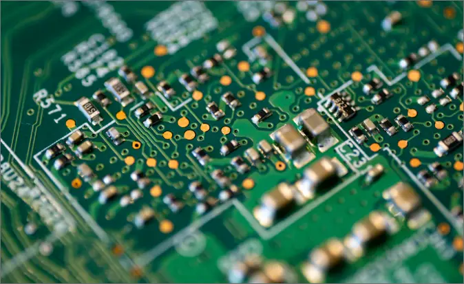 Chips and IC-components